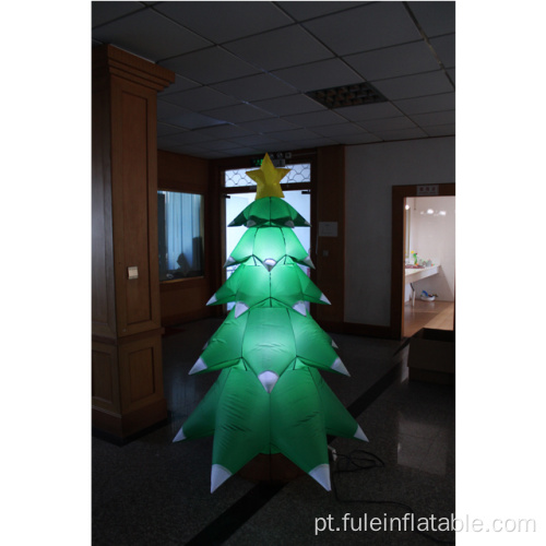 Árvore insuflável de natal para decoração